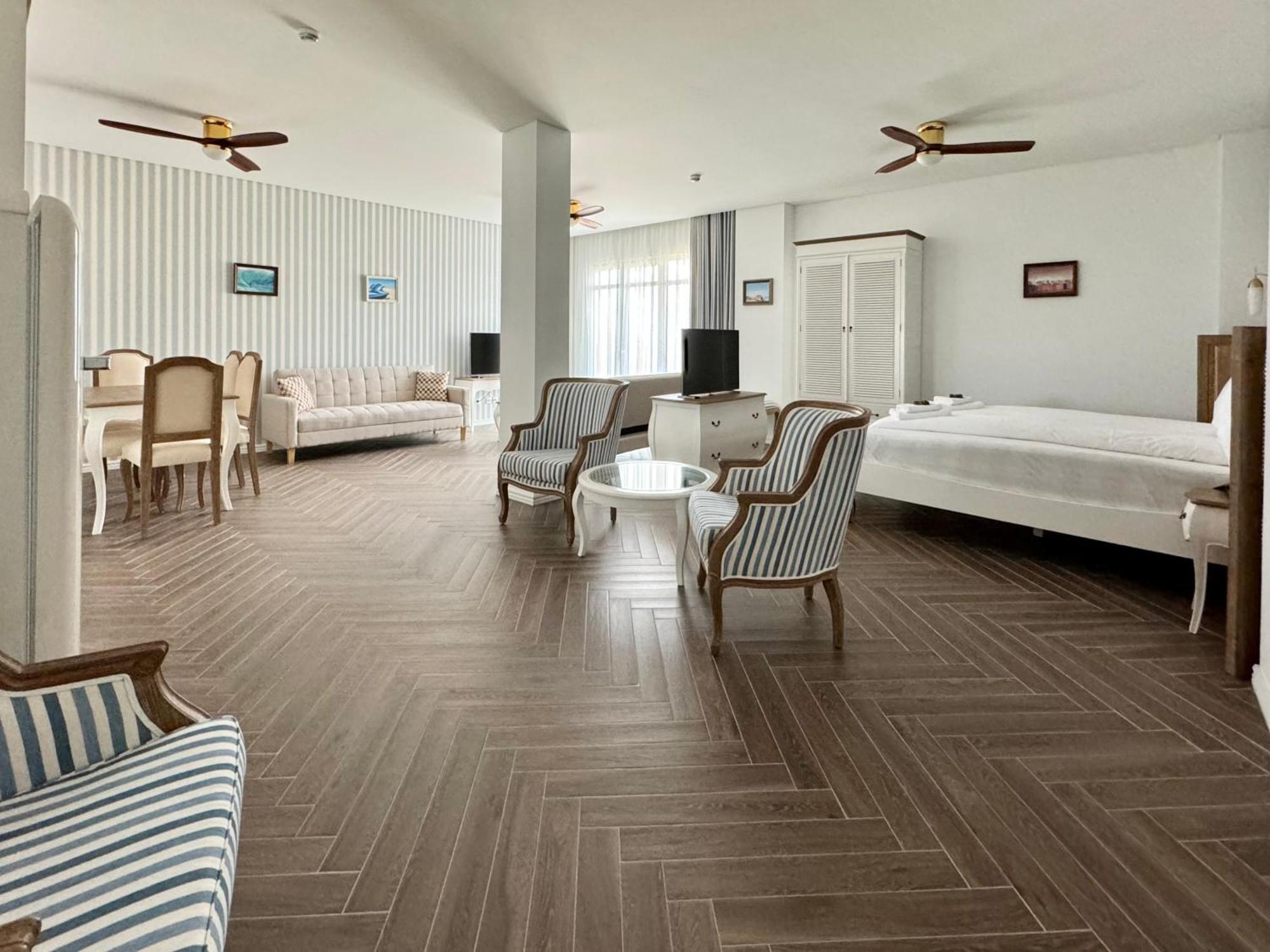 Ocean View Apartments Lourinha  Ruang foto