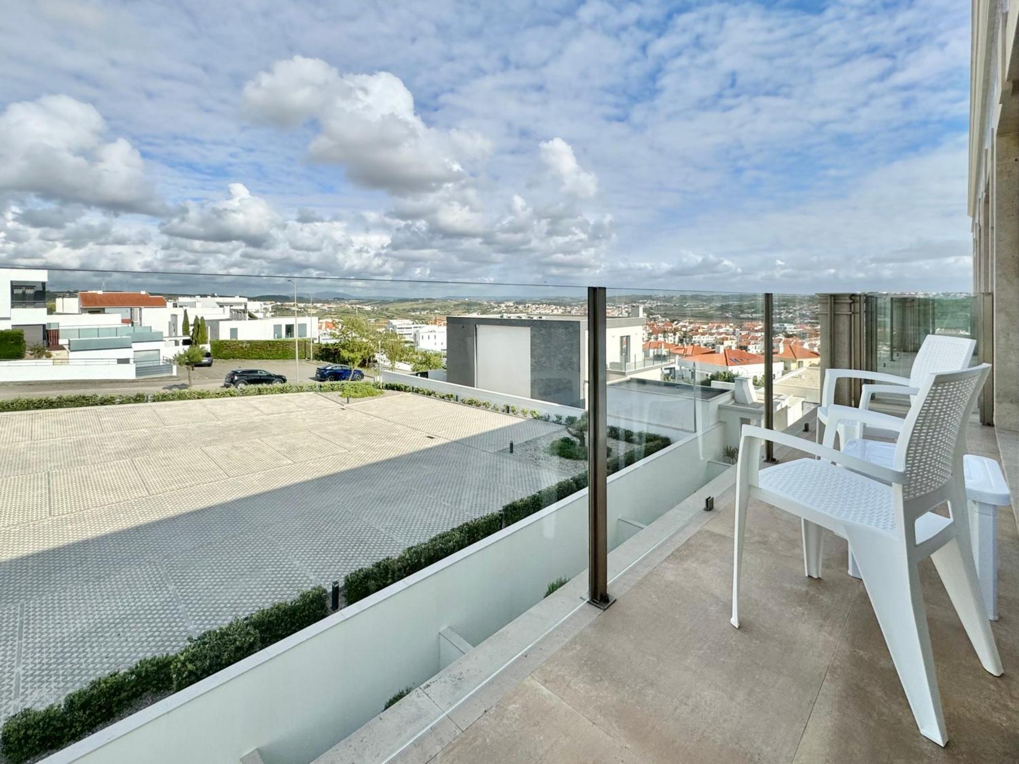 Ocean View Apartments Lourinha  Ruang foto