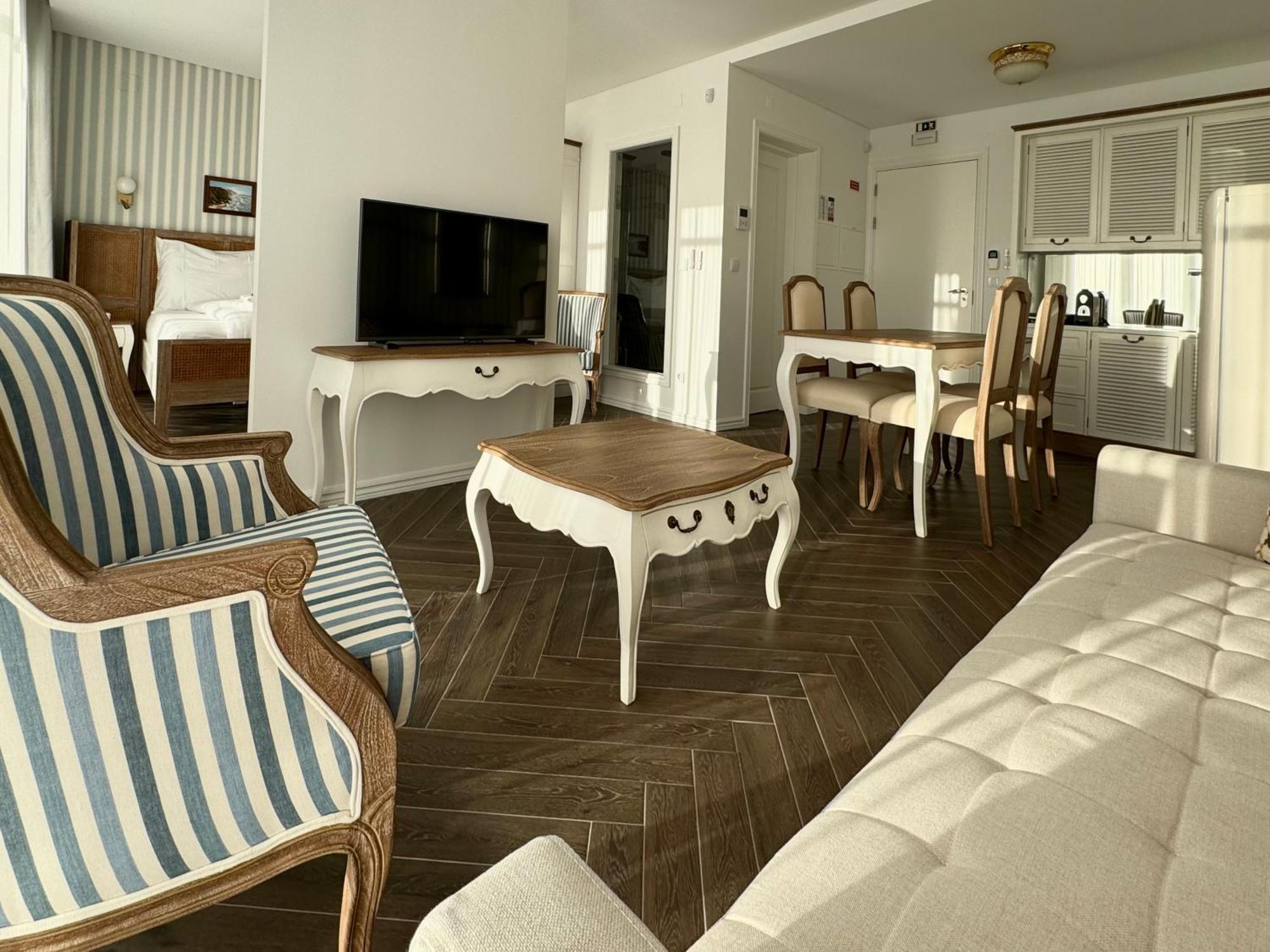 Ocean View Apartments Lourinha  Ruang foto