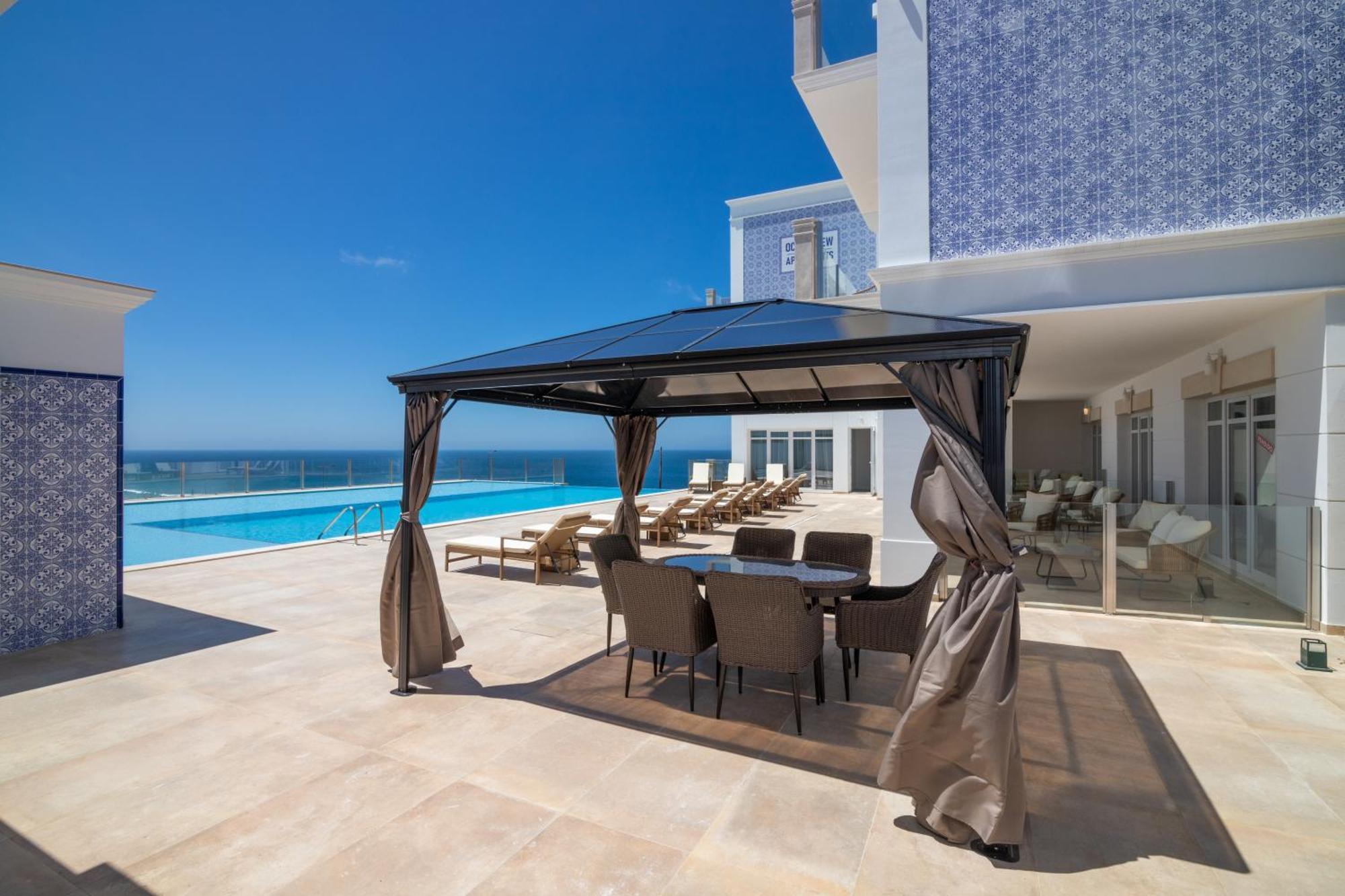 Ocean View Apartments Lourinha  Bagian luar foto