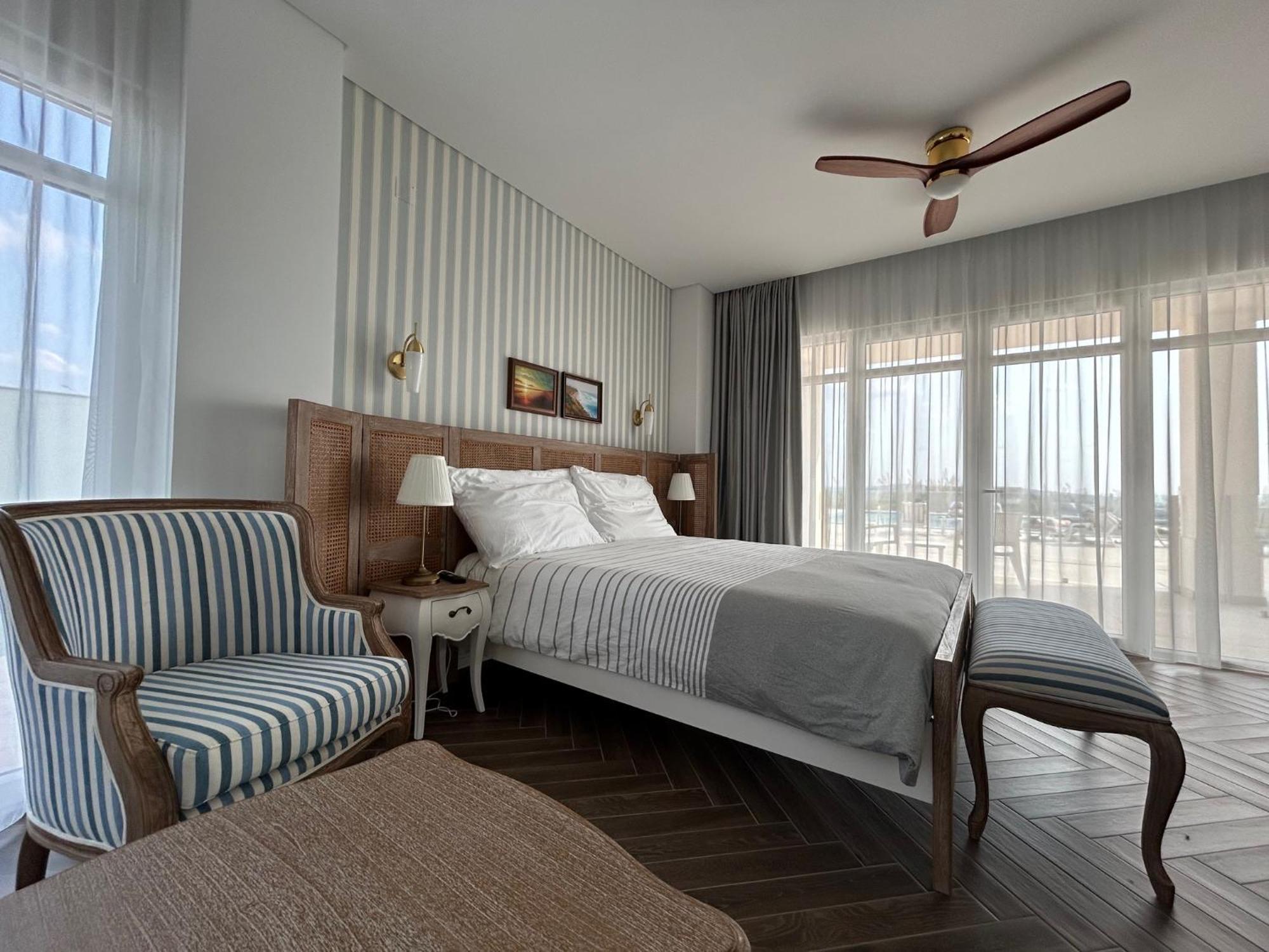 Ocean View Apartments Lourinha  Ruang foto