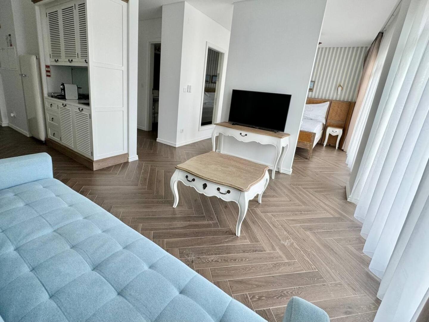 Ocean View Apartments Lourinha  Bagian luar foto