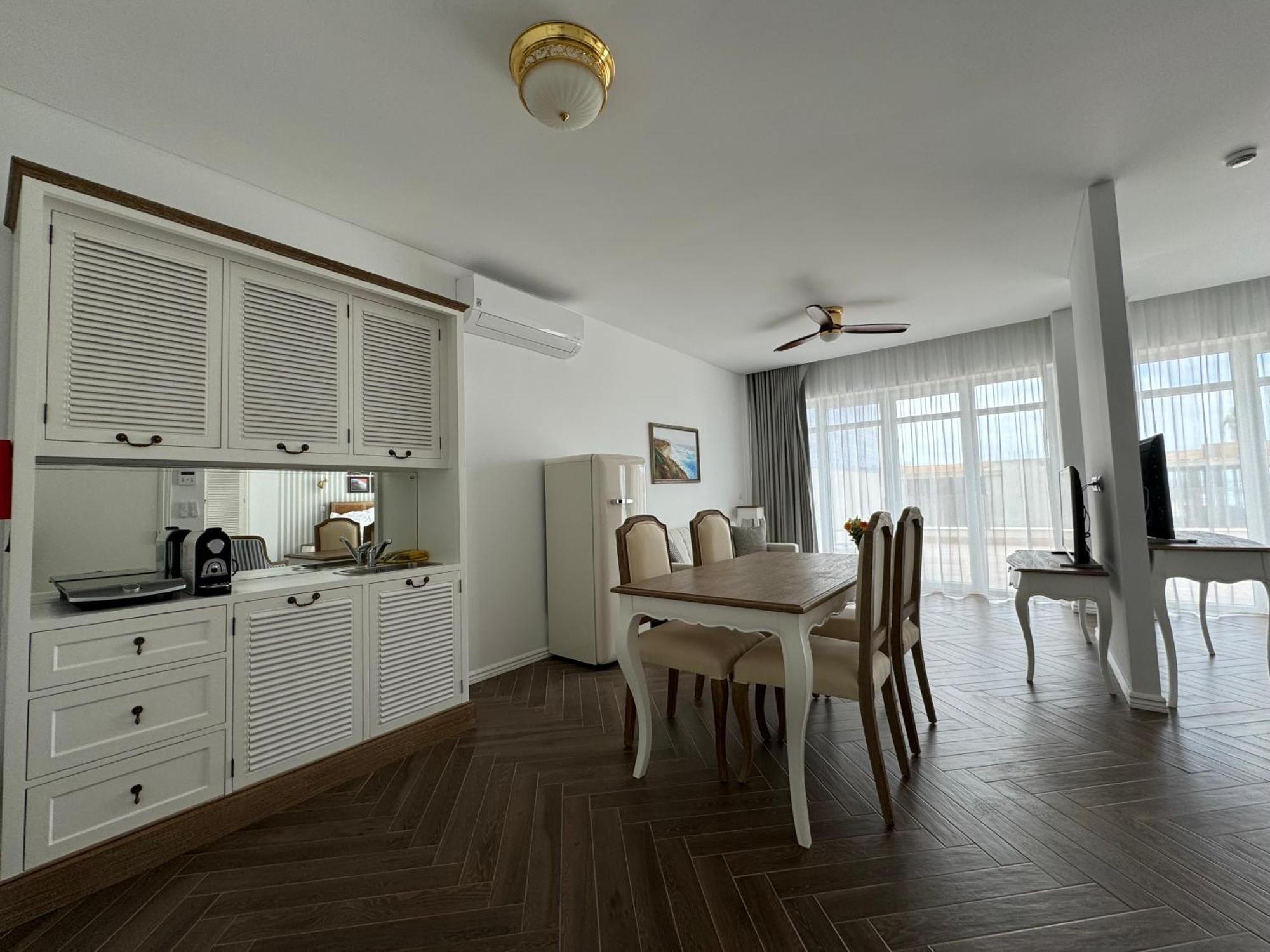 Ocean View Apartments Lourinha  Bagian luar foto
